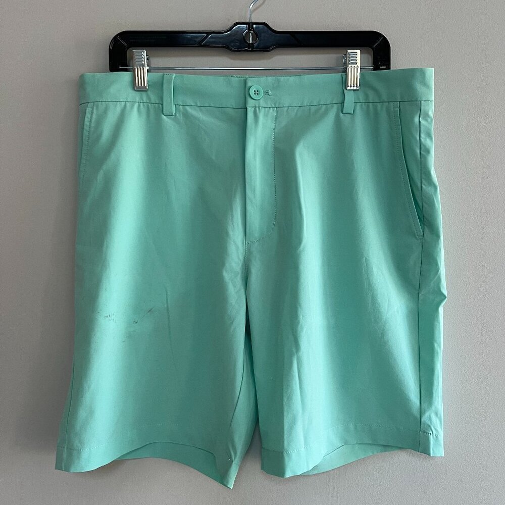 Vineyard Vines Men's 8” Performance Golf Preppy Breaker Shorts, Mint Green, 34